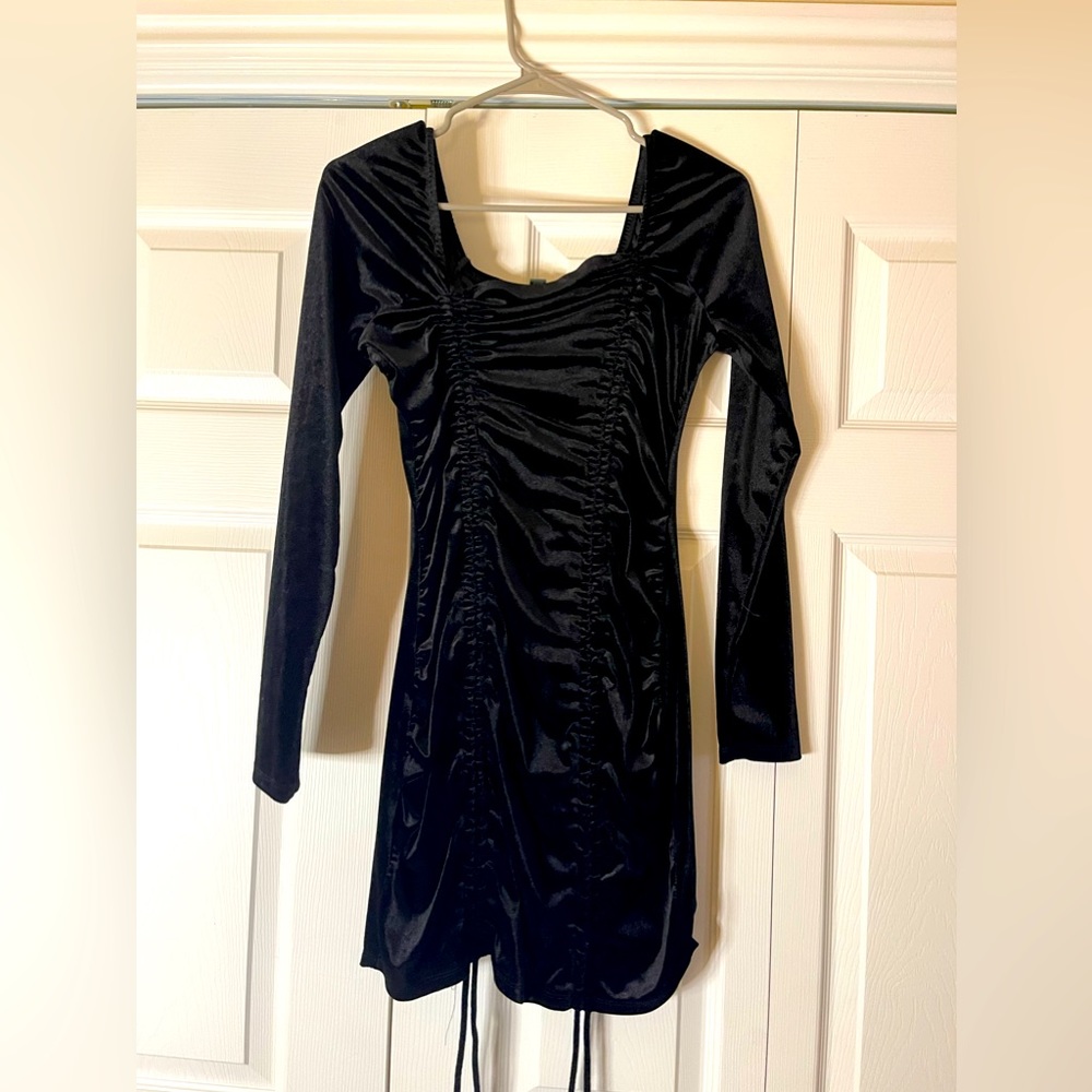 Black Wild Fable Ruched Bodycon Dress